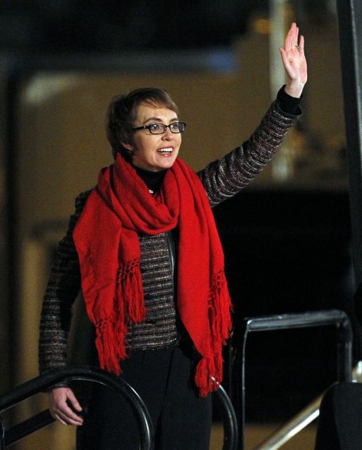 Παραιτείται η Γκάμπριελ Γκίφορντς για να επικεντρωθεί στην ανάρρωσή της