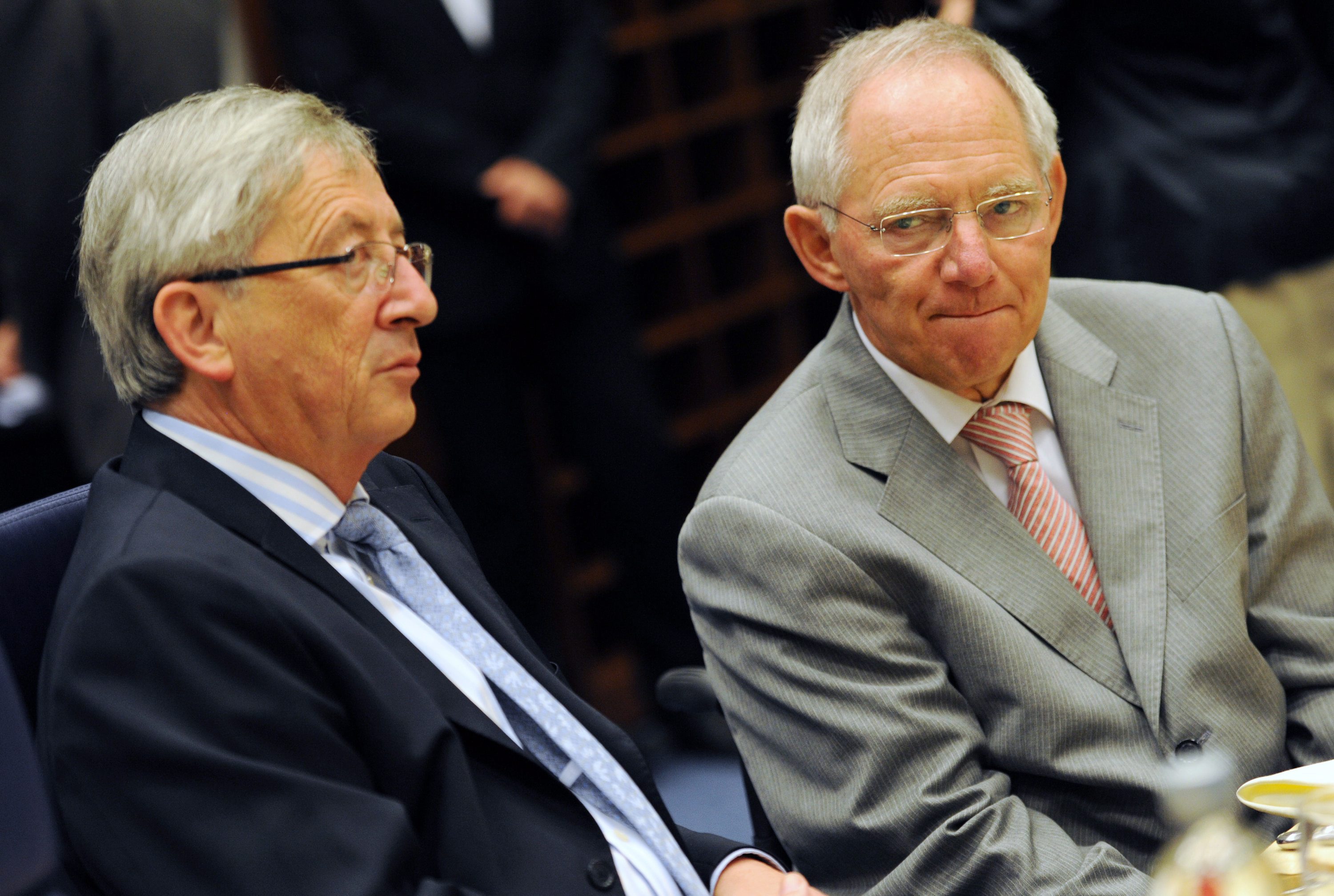 «Ναι» στην Επιτροπεία, όχι όμως μόνο για την Ελλάδα, δηλώνει ο Ζ.Γιούνκερ