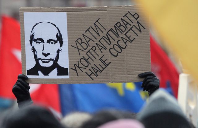 Πενήντα-πενήντα οι πιθανότητες του Βλ.Πούτιν να κερδίσει την προεδρία από τον α’ γύρο