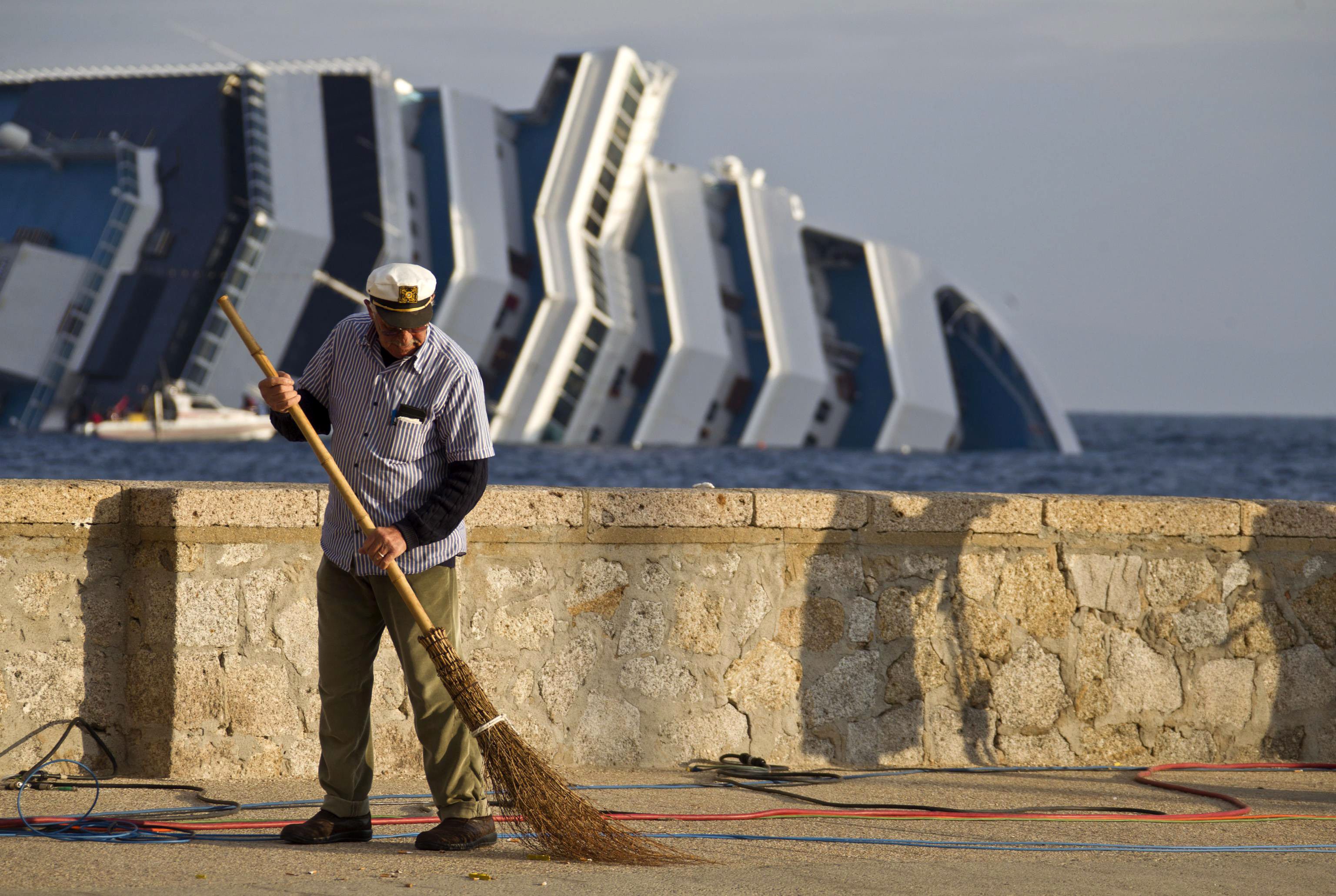 Αποκαλυπτικός ο διάλογος του καπετάνιου του Costa Concordia με τον (έξαλλο) λιμενικό