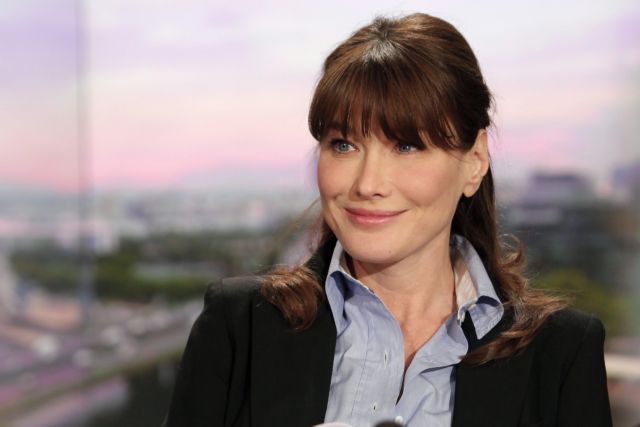 Σάλος στη Γαλλία από δημοσίευμα που εμπλέκει την Κάρλα Μπρούνι σε οικονομικό σκάνδαλο