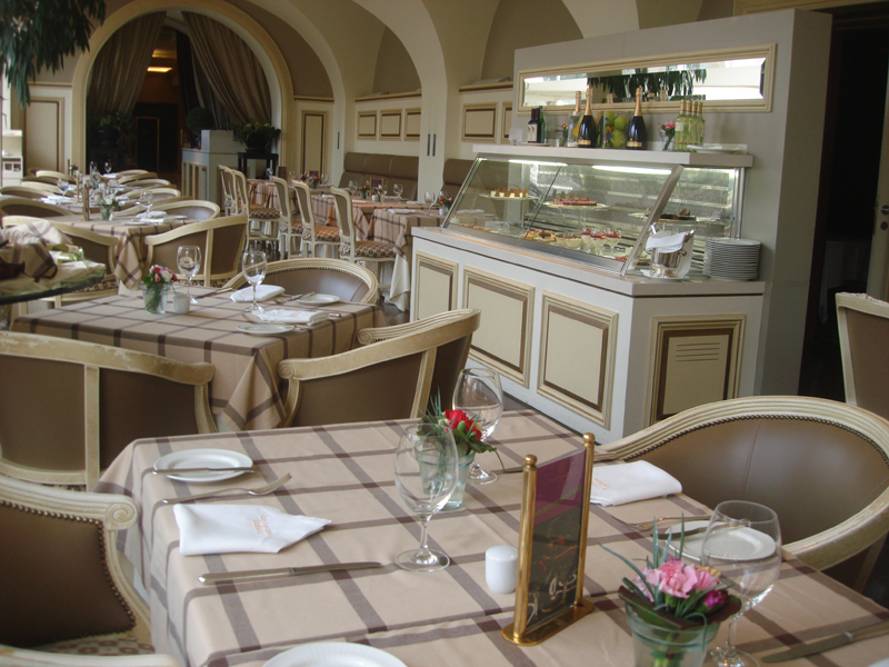 Το Ιταλικό εστιατόριο La Locanda του Ξενοδοχείου Πεντελικόν στην Κηφισιά