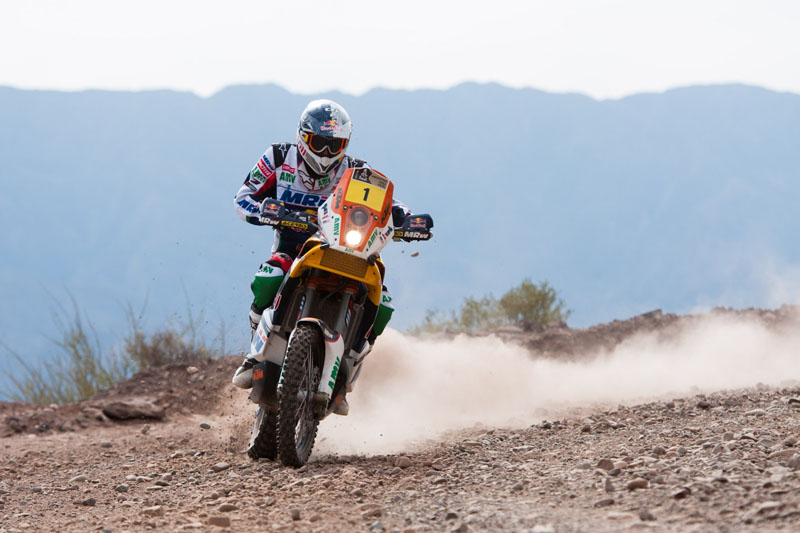 Rally Dakar 2012, 4η μέρα: Αντεπίθεση των S. Peterhansel και M. Coma