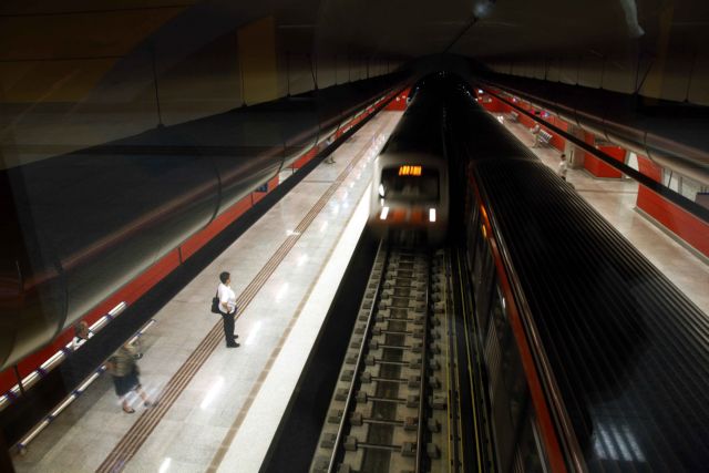 Πορεία προς τον Πειραιά ξεκινά το Μετρό, στη Βουλή κατατίθεται η σύμβαση