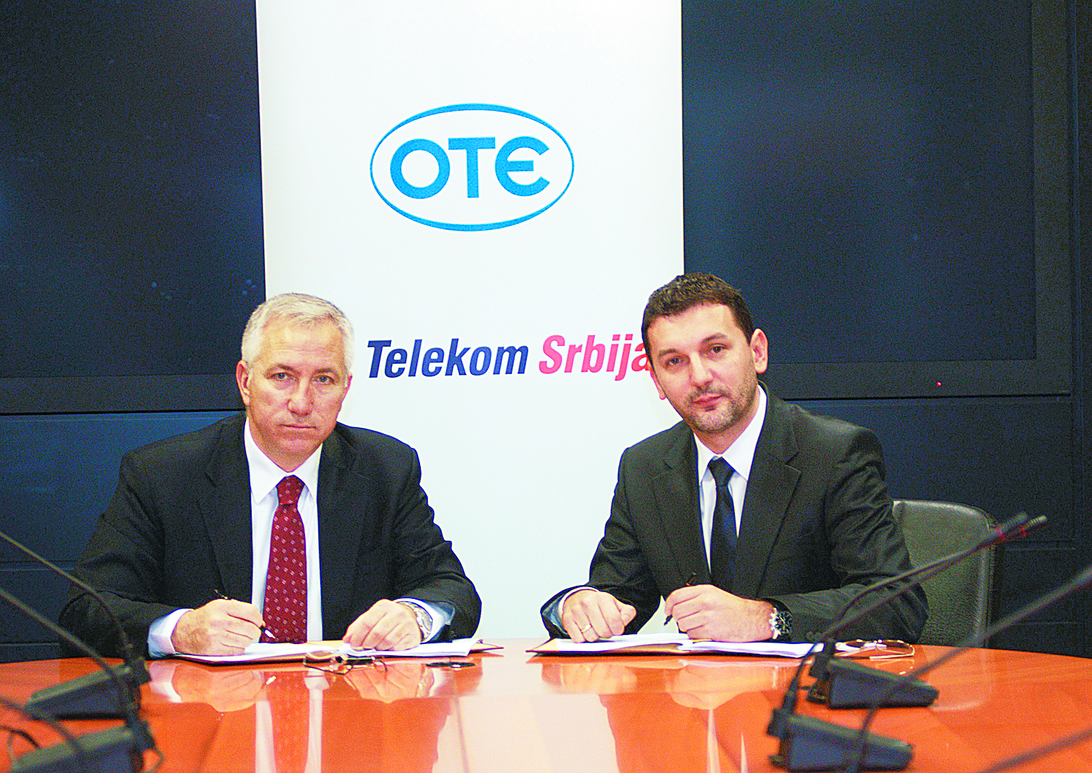 Αποχώρησε οριστικά ο ΟΤΕ από την Telecom Serbia