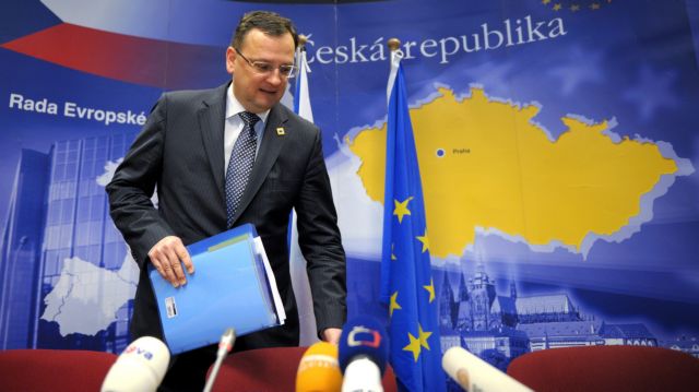 Ρήξη στην κυβέρνηση της Τσεχίας μετά το «όχι» στο Δημοσιονομικό Σύμφωνο