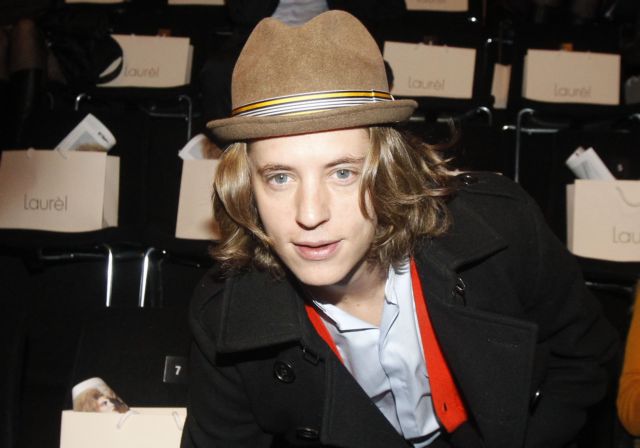 Σε ουκρανικό νοσοκομείο με τροφική δηλητηρίαση ο γιος Σαρκοζί dj Μosey