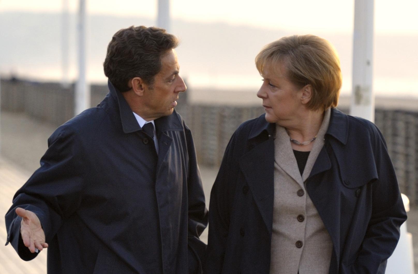 Συνάντηση Μέρκελ-Σαρκοζί τη Δευτέρα με το μέλλον της Ένωσης σε πρώτο πλάνο