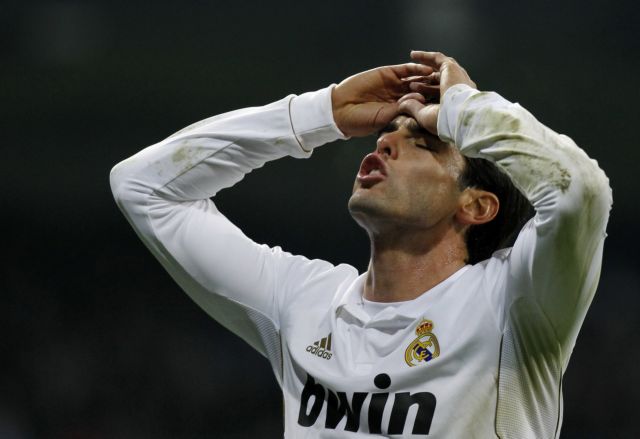 Η Παρί Σεν Ζερμέν στρέφεται σε Πάτο και Κακά