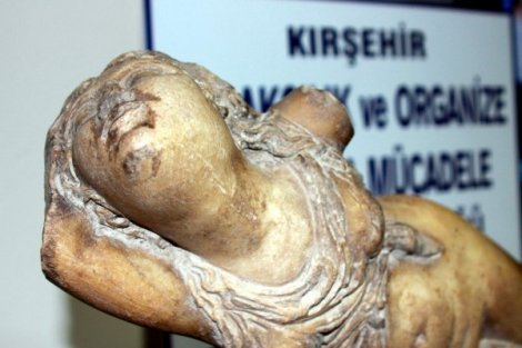 Κλεμμένο αρχαίο άγαλμα της Αφροδίτης εντόπισαν οι τουρκικές Αρχές