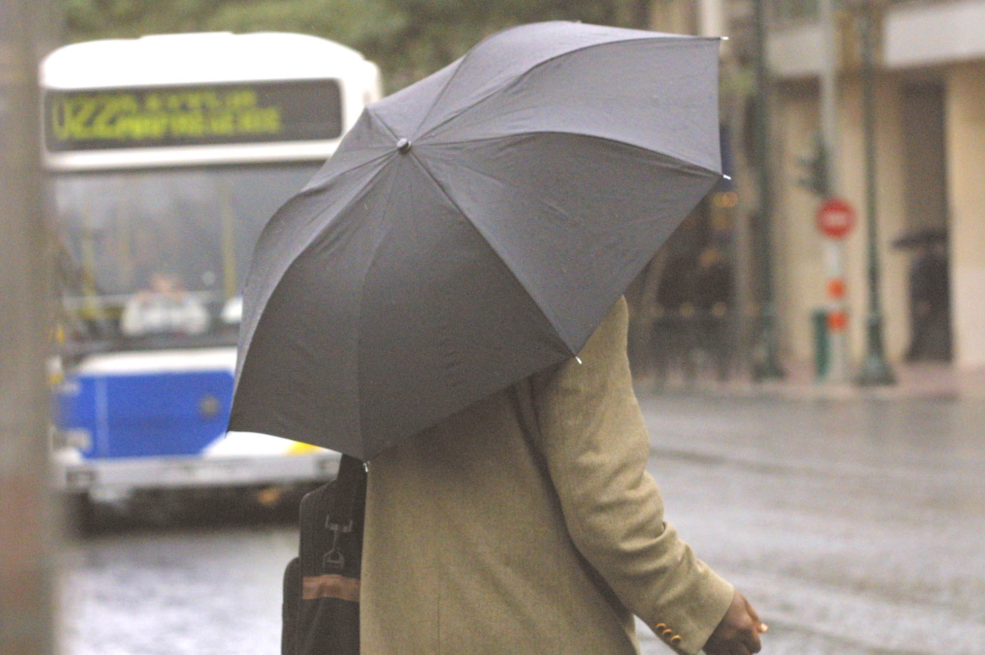 Χαμηλές θερμοκρασίες και τοπικές βροχές έφερε μαζί του το 2012