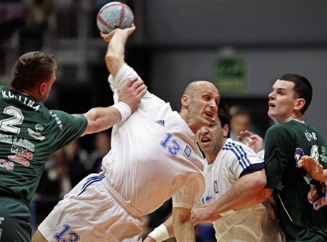 Η αποστολή της Εθνικής χάντμπολ για τον αγώνα της Κύπρου