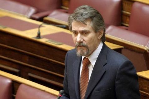 Καθαρές λύσεις στο ΠΑΣΟΚ τώρα, ζητά ο Νίκος Σαλαγιάννης