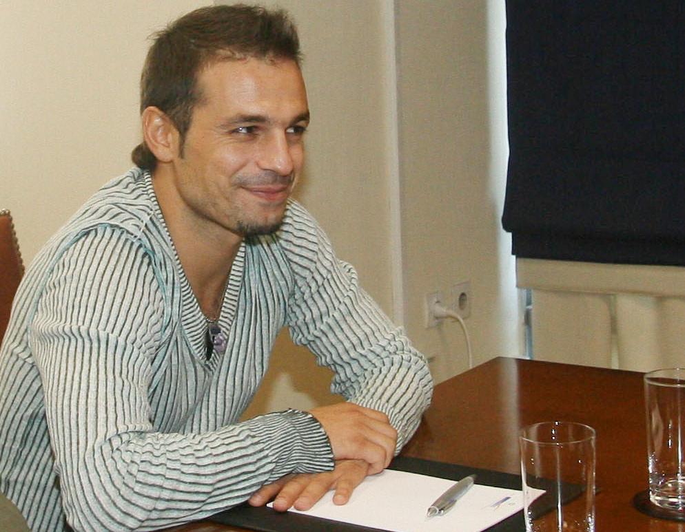 «Να πληρώσει ο καθένας ό,τι του αναλογεί» η θέση του Ντέμη