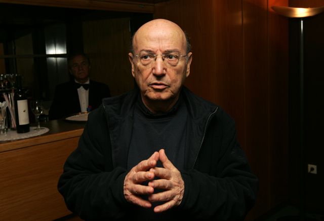 Συγκίνηση προκαλεί ο χαμός του Θόδωρου Αγγελόπουλου