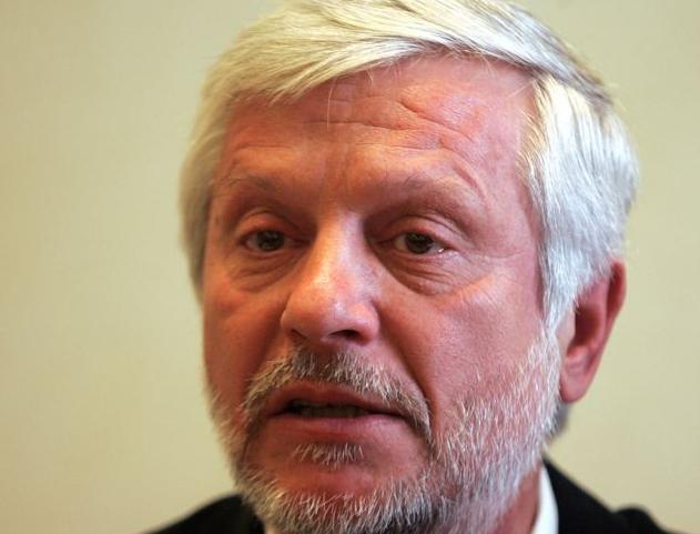 Τατούλης προς Κομισιόν κατά του ειδικού τέλους μέσω ΔΕΗ