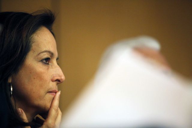 Το ΠΑΣΟΚ πρέπει να κατέβει στις εκλογές με νέα ηγεσία, τονίζει η Άννα Διαμαντοπούλου