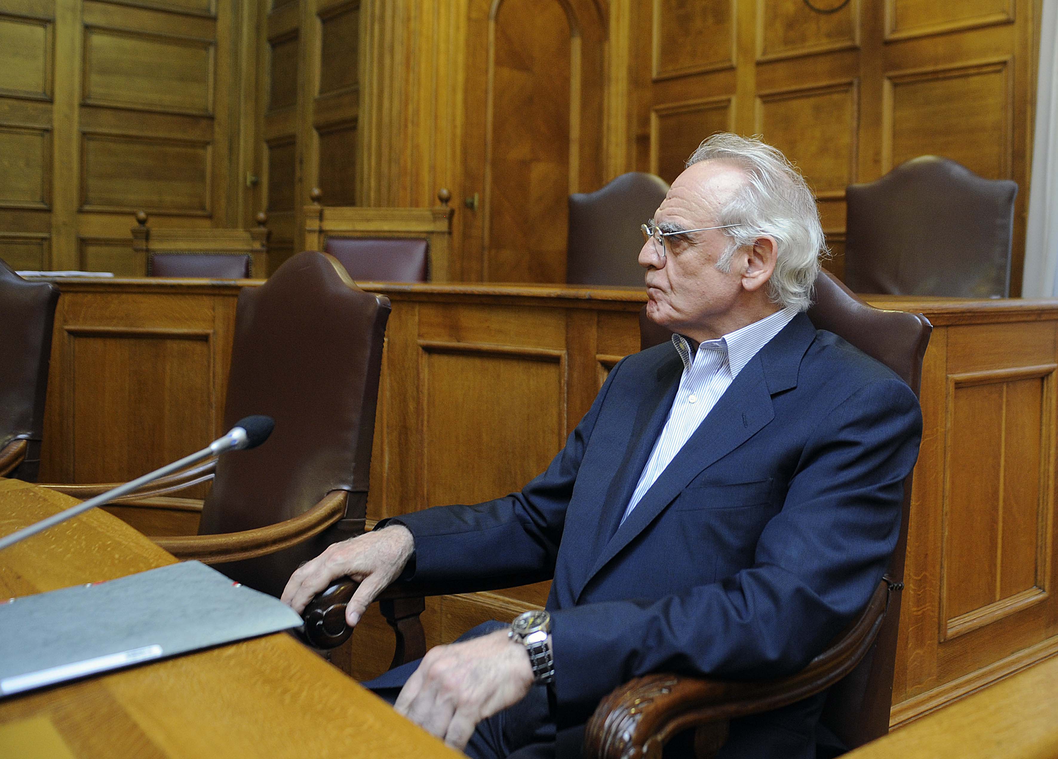 Στον εισαγγελέα Εφετών εμφανίστηκε ο Ακης Τσοχατζόπουλος