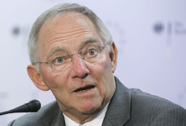 H Ελλάδα πρέπει να εφαρμόσει τις μεταρρυθμίσεις, τονίζει ο Β.Σόιμπλε