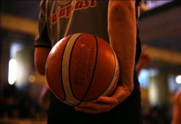 Νίκη του ΑΓΟΡ, ο ΚΑΟΔ νίκησε το Περιστέρι