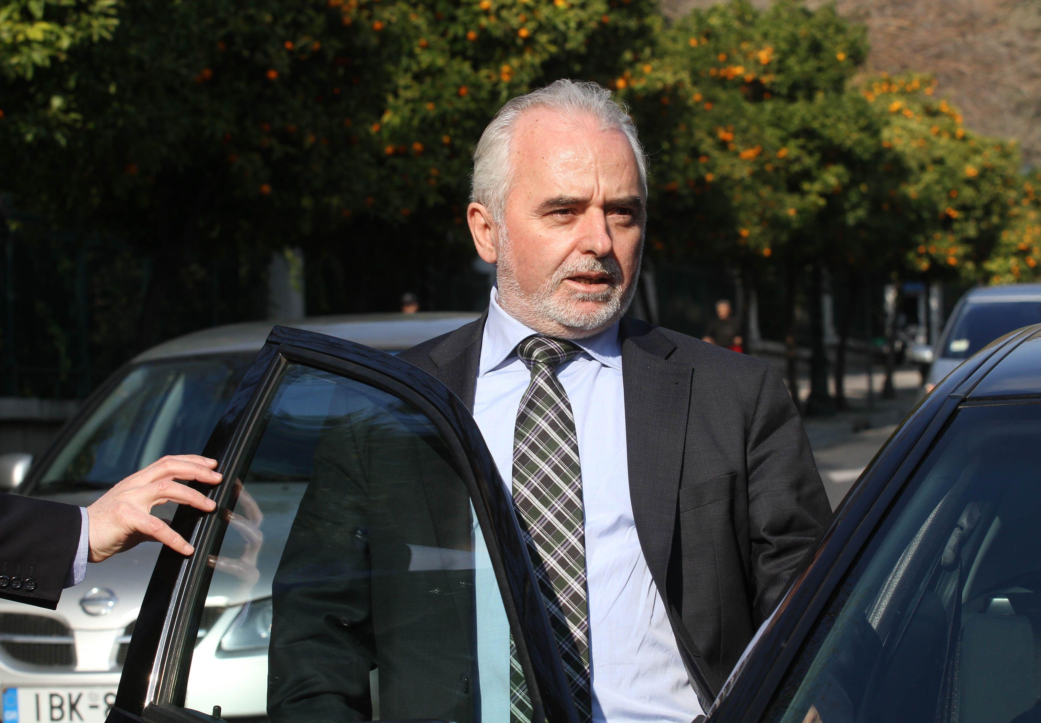 Τη συμμετοχή των πολιτικών αρχηγών στις συζητήσεις με την τρόικα θα επιδιώξει ο Γ.Κουτρουμάνης