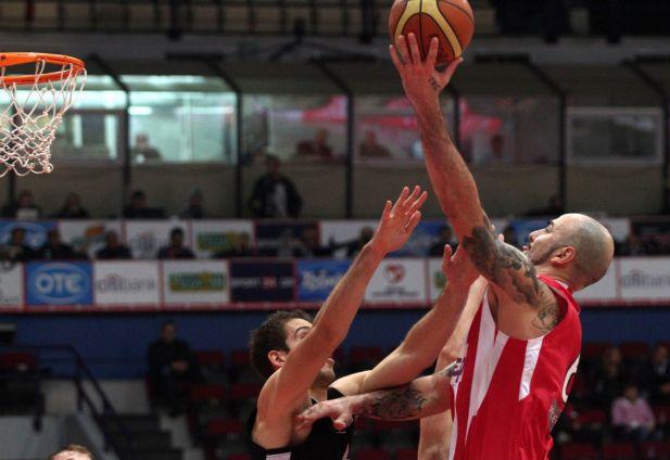 Σε απολογία κλήθηκαν Αντιτς και Κέσελι από την ΚΑΕ Ολυμπιακός