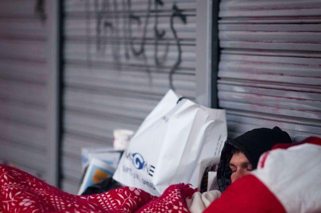 Ο «χάρτης των νεοαστέγων» στη Βουλή, ενίσχυση της κοινωνικής πρόνοιας ζητούν φορείς