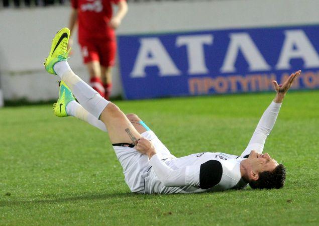 Γλίτωσε τη θλάση ο Βαγγέλης Μάντζιος