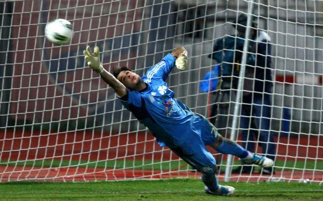 Καρνέζη, Φουρτούνη και Χριστοδουλόπουλο κάλεσε ο Σάντος για το φιλικό με το Βέλγιο