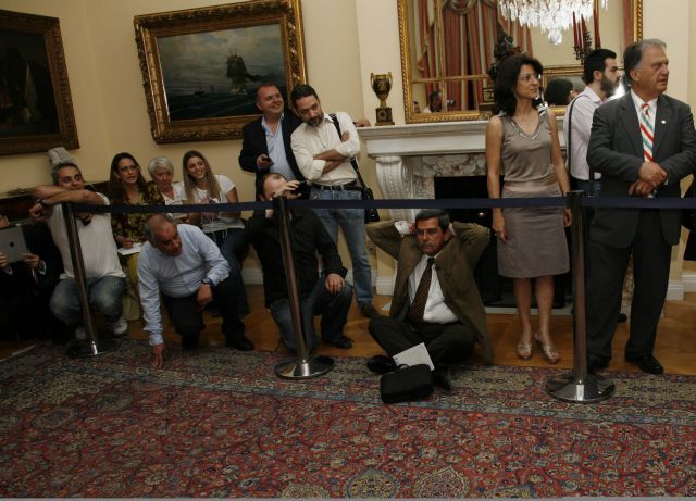 «Όχι σε κυβέρνηση Μνημονίου» είπε ο Ν.Μιχαλολιάκος μετά τη συνάντηση στο Προεδρικό