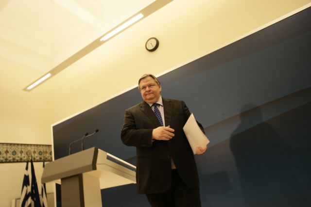 Πρόταση του ΠΑΣΟΚ για πρωθυπουργό προερχόμενο από τον ΣΥΡΙΖΑ, ποια ονόματα ακούγονται