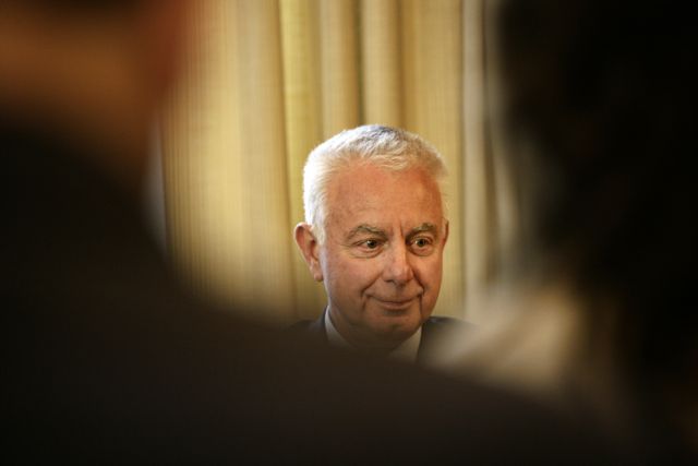 Συνεδριάζει το μεσημέρι της Παρασκευής το Υπουργικό Συμβούλιο