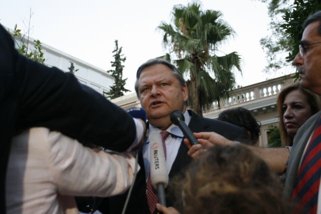 «Αφετηρία» για τους κυβερνητικούς εταίρους η επιμήκυνση της προσαρμογής