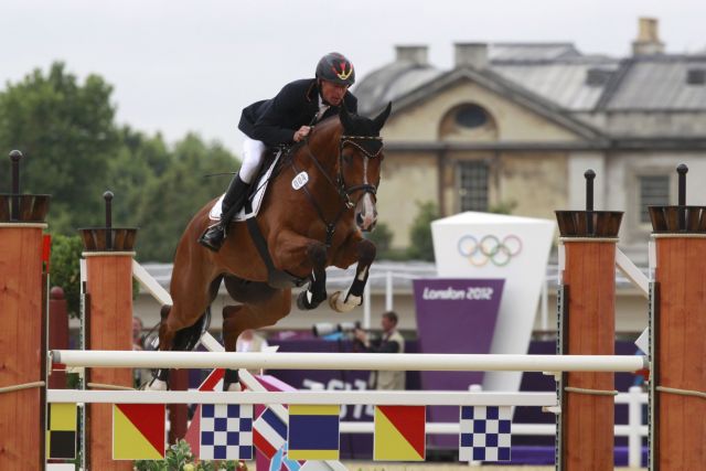 Οι Γερμανοί τα χρυσά στην υπερπήδηση εμποδίων του ιππικού τριάθλου