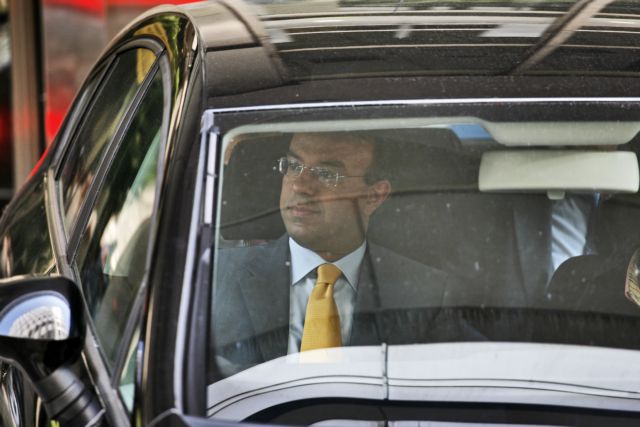 Σύλληψη τμηματάρχη του Γενικού Λογιστηρίου για παραβίαση μυστικών της Πολιτείας