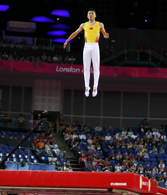 Έκανε καλό… Ντονγκ Ντονγκ και πήρε το χρυσό στο τραμπολίνο