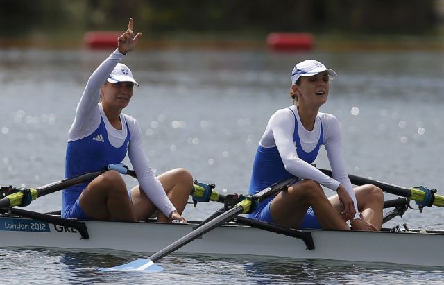 «Αφιερωμένο σε όσους χαίρονται για εμάς» από Τσιάβου – Γιαζιτζίδου