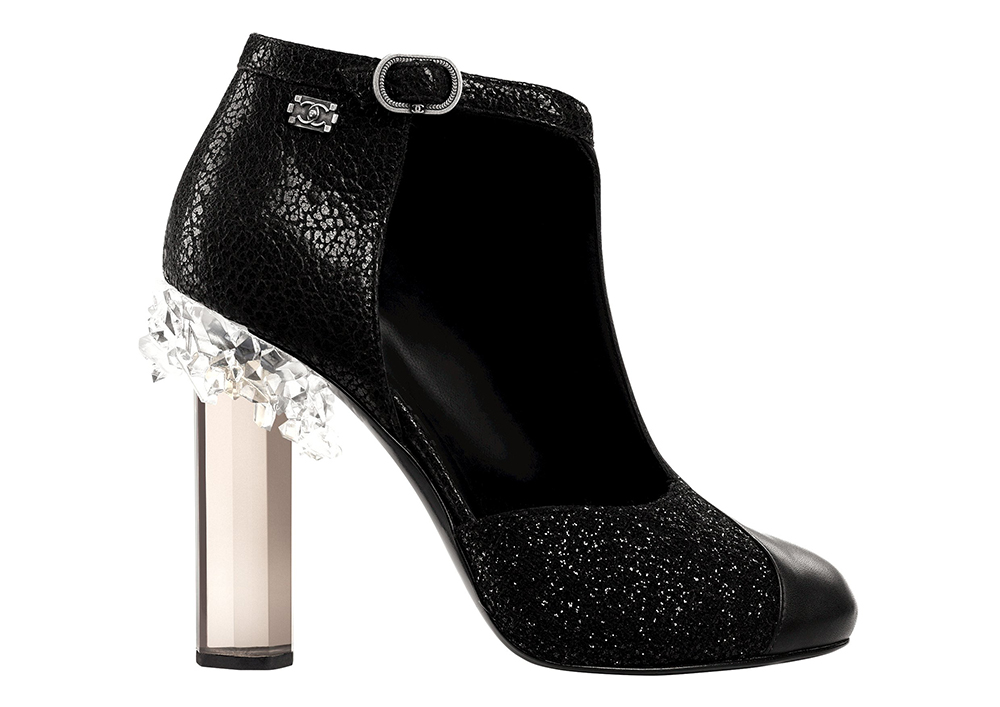 Booties: τα νέα ψηλοτάκουνα