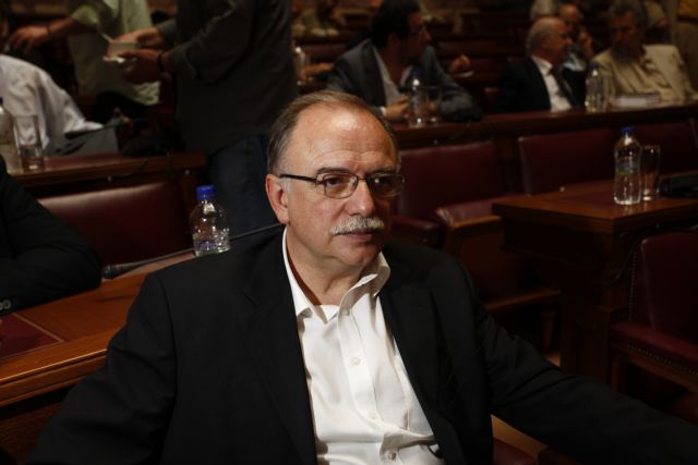 Να προσέχουν τις δηλώσεις τους συστήνει στα στελέχη του ΣΥΡΙΖΑ ο Δ.Παπαδημούλης