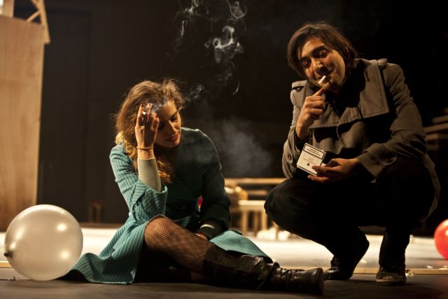 «Κόκκινα Φανάρια» στο Εθνικό Θέατρο από τις 17 Ιανουαρίου