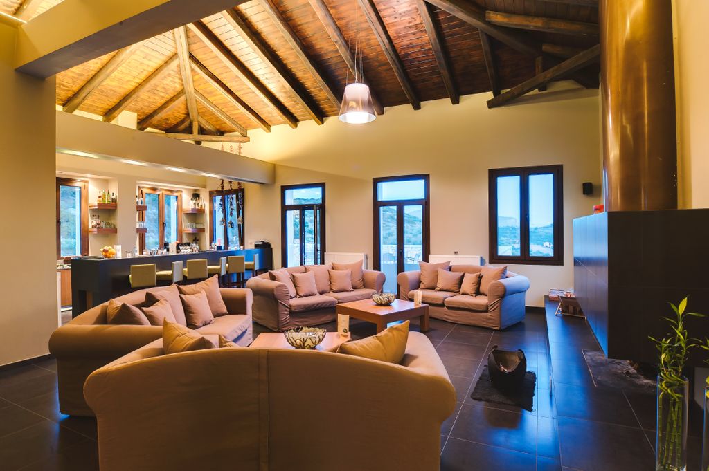 Οι δύο τυχεροί του τριημέρου στο «Περιβόλι», έξω από το Ναύπλιο