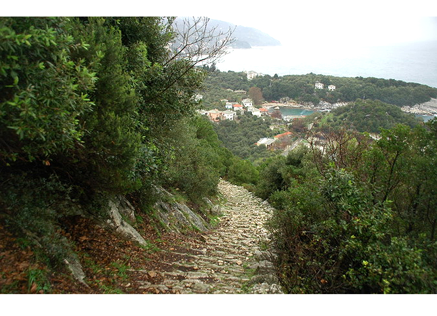 Καθαρά Δευτέρα και 25η Μαρτίου στις «Νύμφες» της Τσαγκαράδας