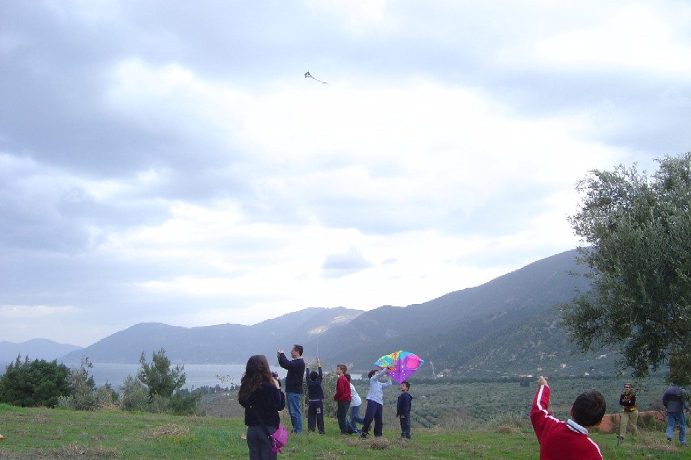 Καθαρά Δευτέρα στον «Ελαιώνα» Ευβοίας