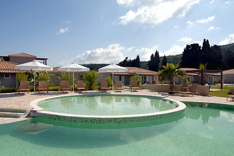 Τριήμερη πασχαλινή προσφορά στο Olympia Golden Beach Resort & Spa