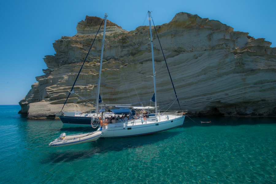 Ζήστε το… Κλέφτικο της Μήλου!
