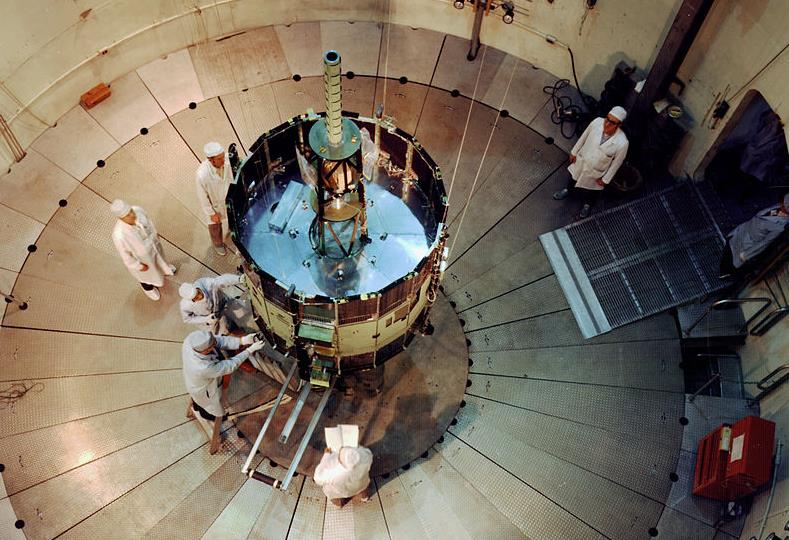 Απόπειρα νεκρανάστασης δορυφόρου ξέμεινε από καύσιμα