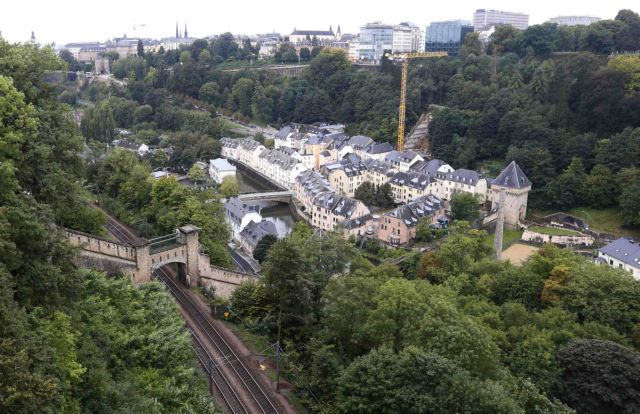 Luxleaks: Η σκοτεινή υπόθεση αφαίμαξης κεφαλαίων 1,8 δισ. ευρώ μέσα σε μια διετία