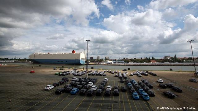 Tι φέρνει το 2015 στην παγκόσμια οικονομία