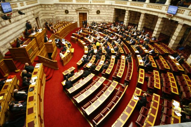 Greek Parliament: The discussion on the policy statements continues
