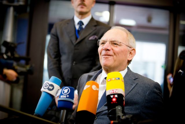 Ο Σόιμπλε δεν προβλέπει αποφασιστική πρόοδο στο Eurogroup για Ελλάδα